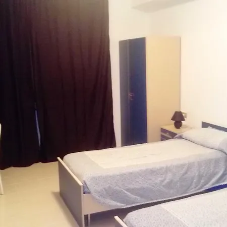 G&g Star Well Apartment *