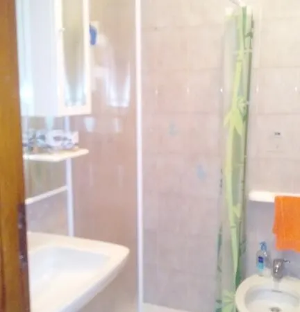 G&g Star Well Apartment *